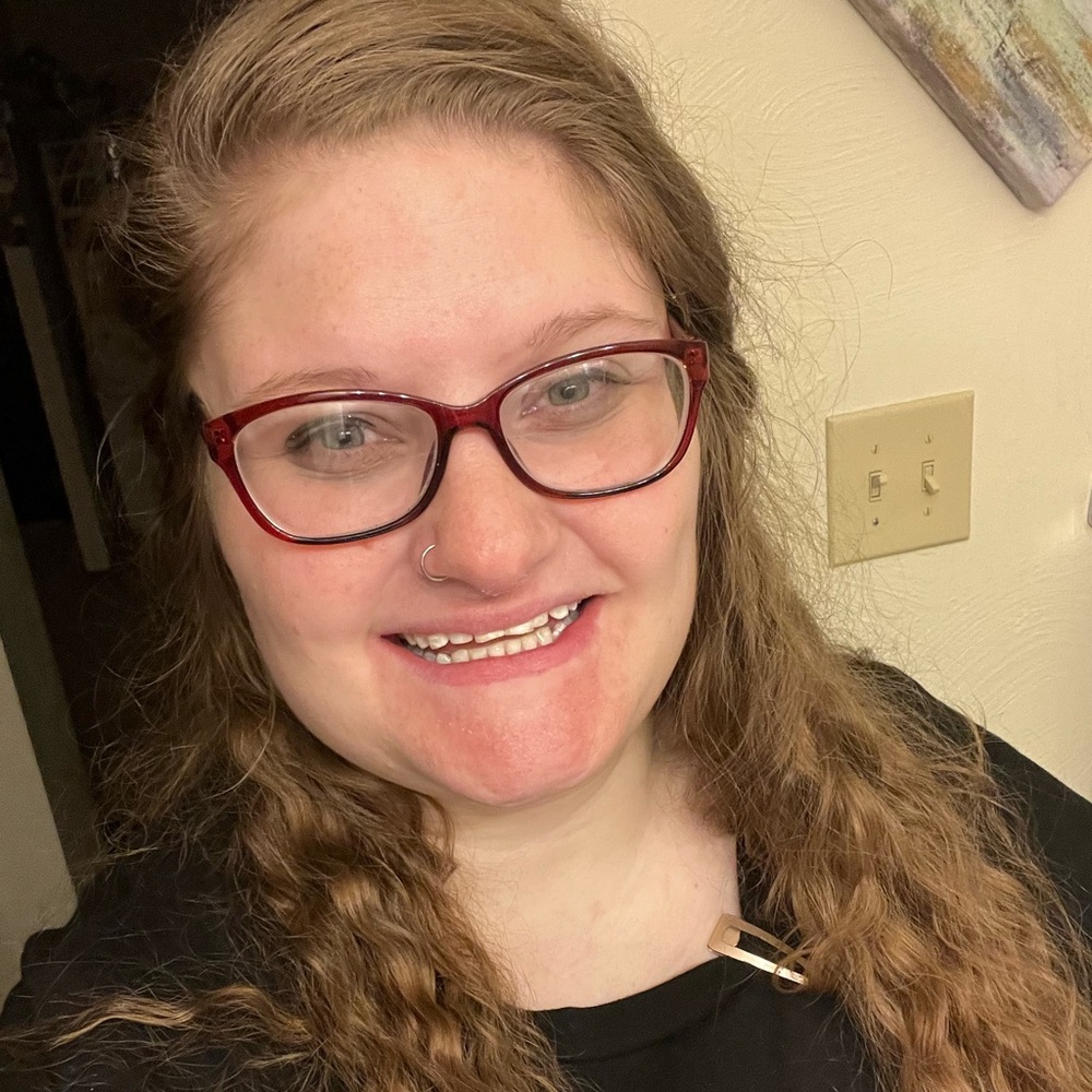 Meet your Posher, Amanda